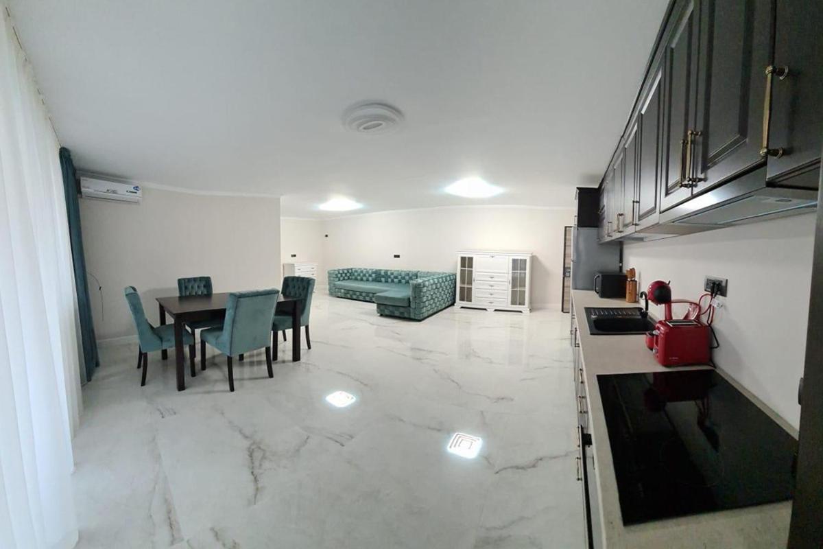 Moky Rezident Apartment Arad Ngoại thất bức ảnh