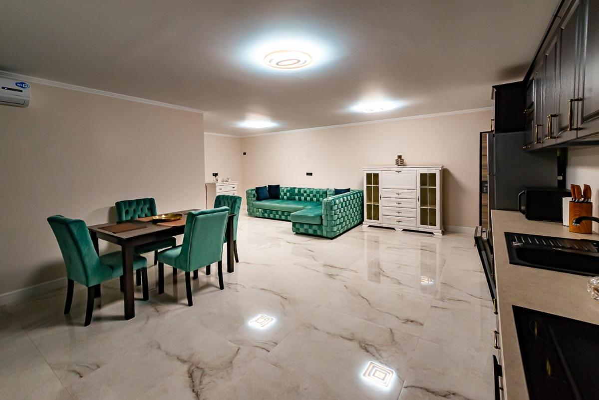 Moky Rezident Apartment Arad Ngoại thất bức ảnh